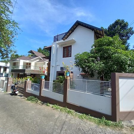 Eka Homes 3Bhdk Villa تريفِندرم المظهر الخارجي الصورة
