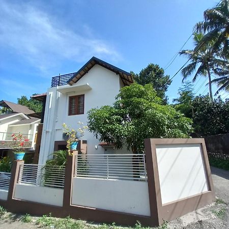 Eka Homes 3Bhdk Villa تريفِندرم المظهر الخارجي الصورة